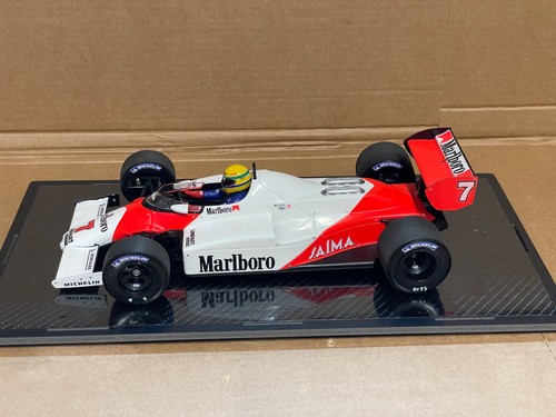Senna mclaren mp4 - 1:18,