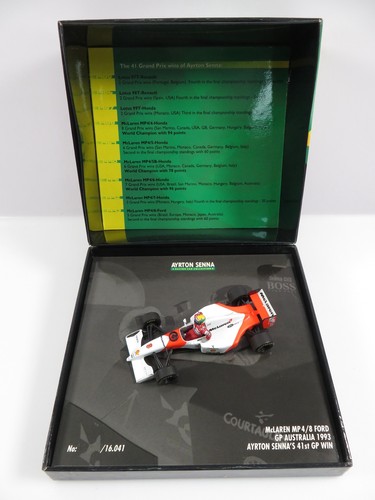 Minichamps 540414341 - 1:43,